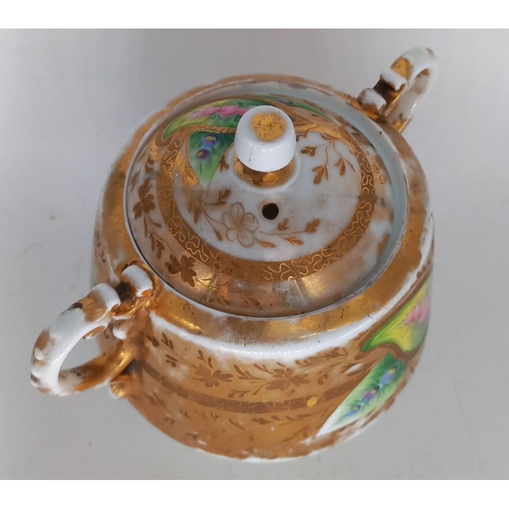 Сахарница фарфоровая старинная с росписью, золочение, М. С. Кузнецова, Царская эпоха